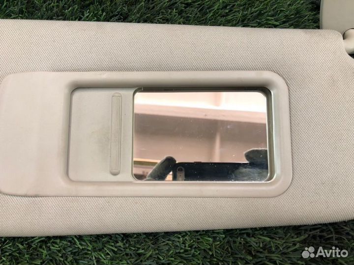 Козырек солнцезащитный передний правый Bmw 5 F10