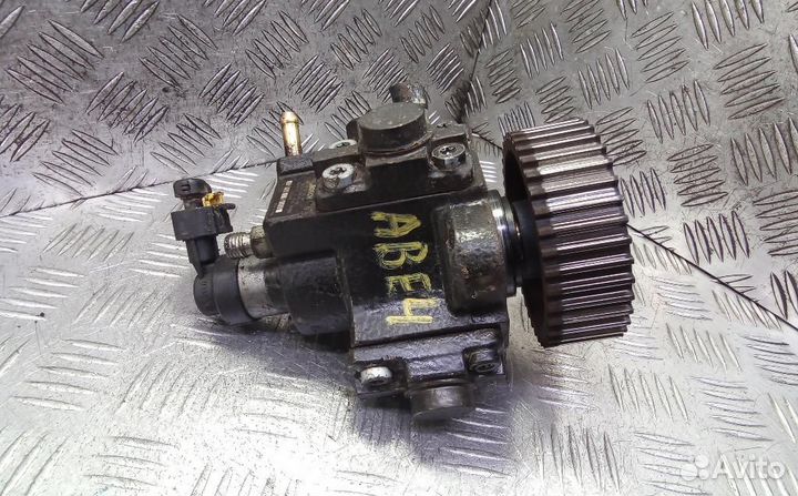 Насос топливный (тнвд) Suzuki SX4