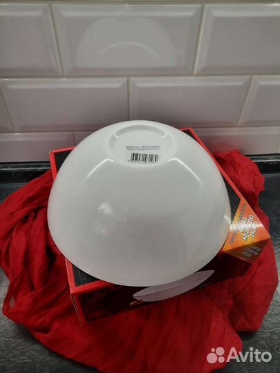 Салатник, тонкий фарфор, royal kuchen jysk IKEA