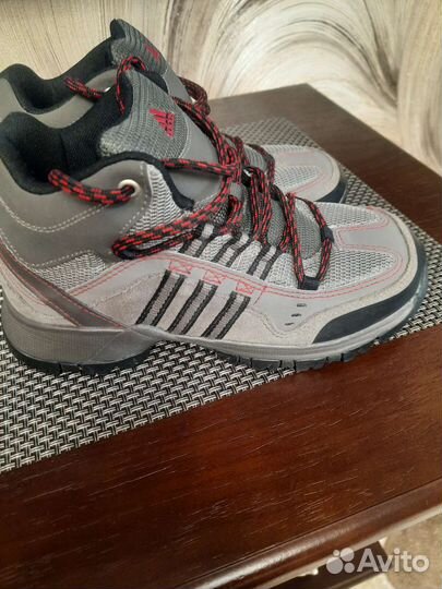 Кроссовки детские оригинальные adidas р34