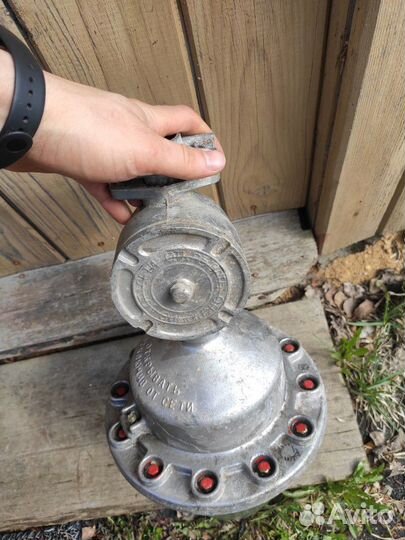 Фонарь уличный