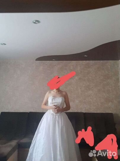 Свадебное платье