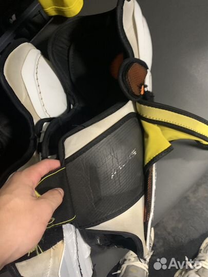 Хоккейные щитки 14 ссм super tacks