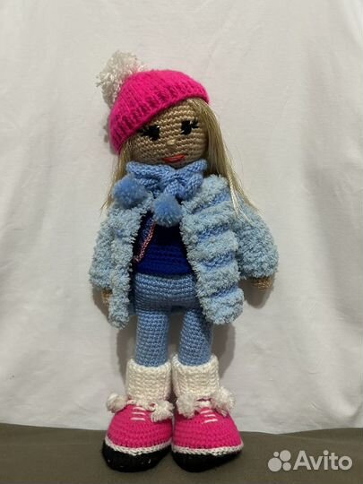 Вязаная кукла