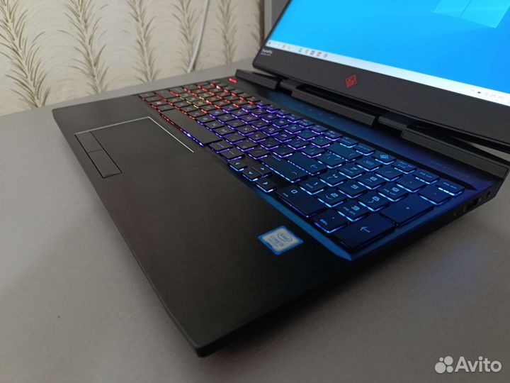 Hp- 15.6 ips 144hz, i5, rtx2060 6gb, 10gb, Ssd+1tb