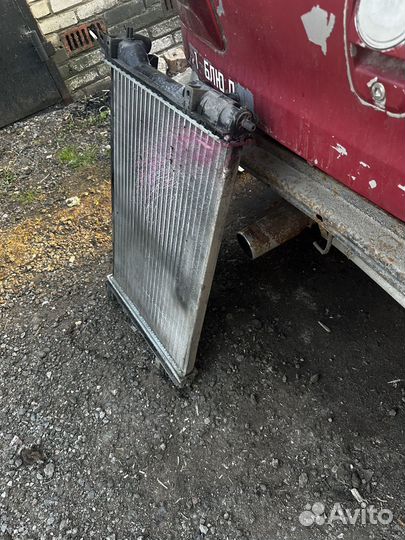 Радиатор охлаждения opel omega b
