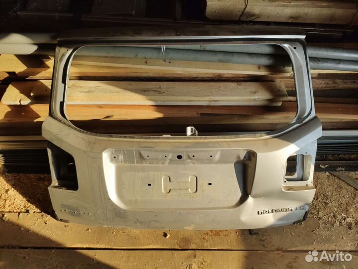 Крышка багажника Шевроле Орландо