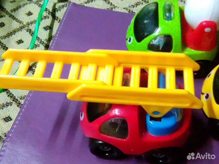 Игрушка грузовик