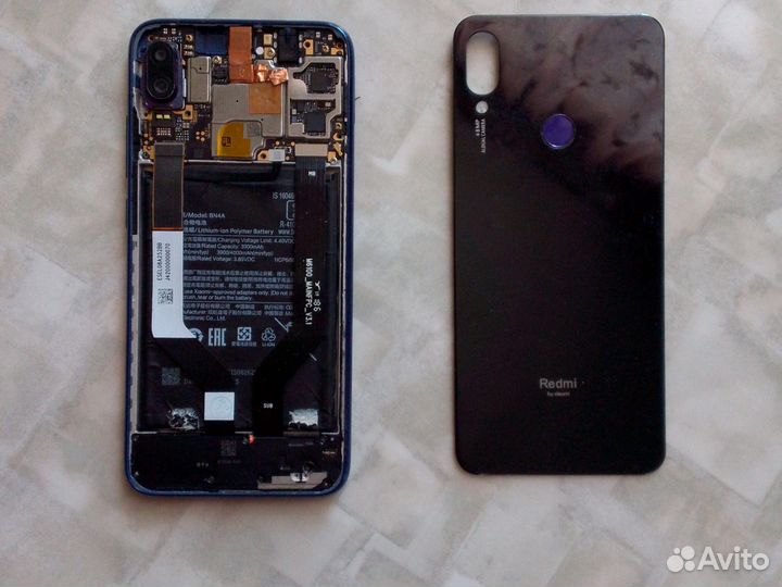 Samsung Galaxy S8, 4/64 ГБ