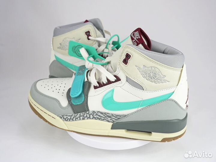 Nike Air Jordan Legacy 312. Размеры 41, 44,45