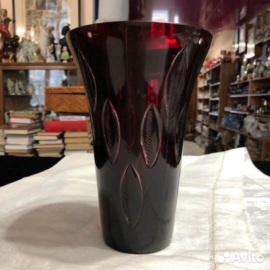 Ваза для цветов. Неман