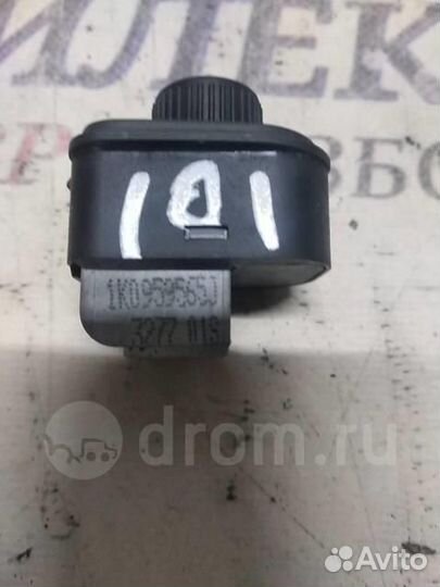 Переключатель регулировки зеркала VW Passat (B6)