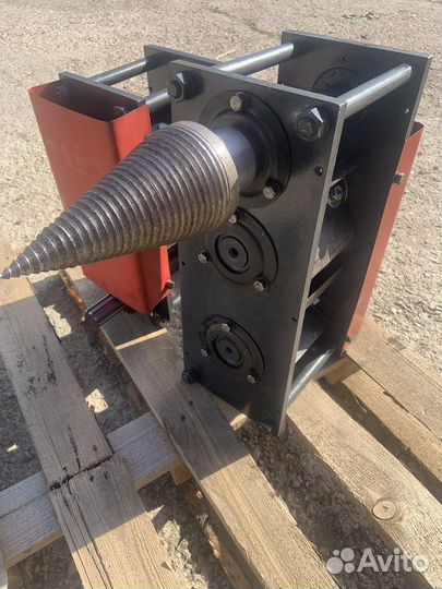 Измельчитель древесины, веток, досок, веткоруб