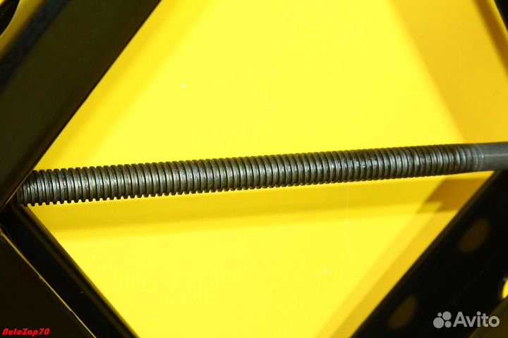 Jaguar F-Pace Домкрат