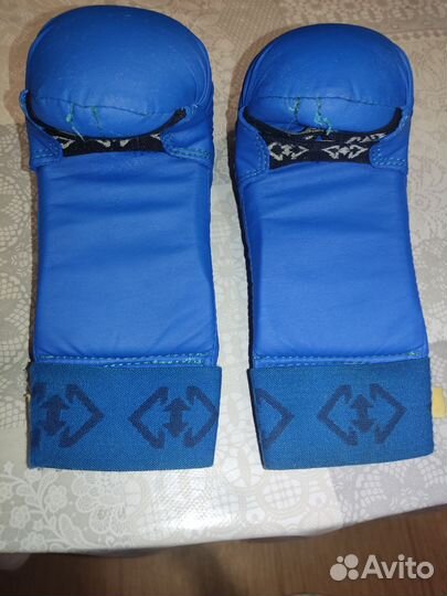 Накладки на руки Khan