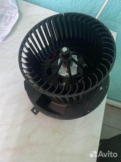 Volkswagen passat B6 мотор отопителя салона