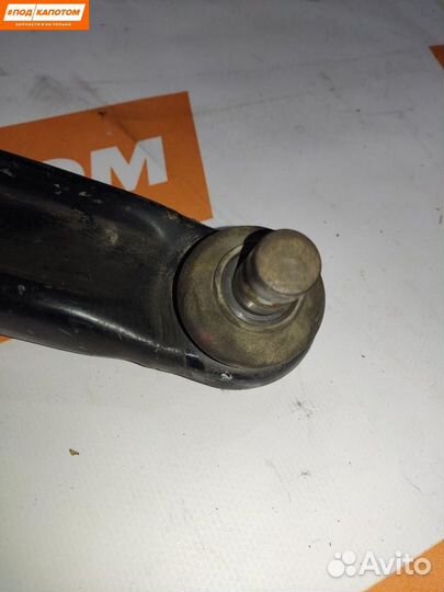 Рычаг передний правый нижний Mitsubishi Lancer 10