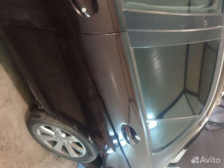 Задняя левая дверь в сборе мерседес w204
