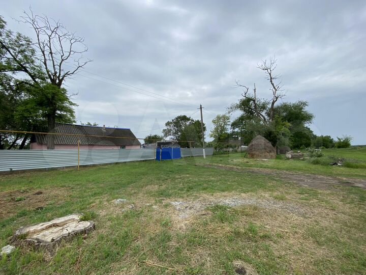 Дом 30 м² на участке 100 сот.