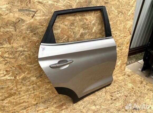 Дверь задняя правая Хендай Туксон 3 TL