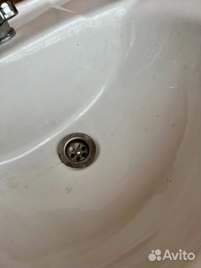 Раковина тюльпан со смесителем