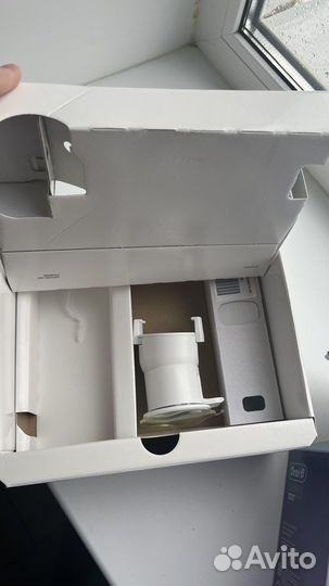 Зубная щетка oral b genius