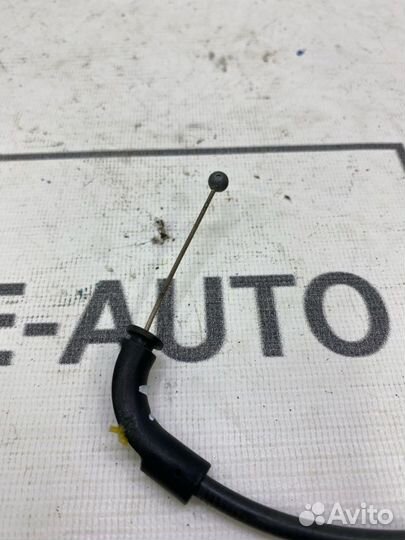 Трос капота правый Bmw 5 F10 2011