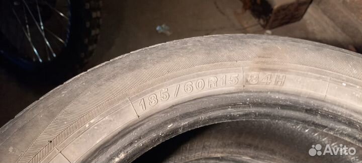 Yokohama 104ZR 185/60 R15 88