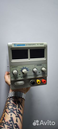 Лабораторный блок питания