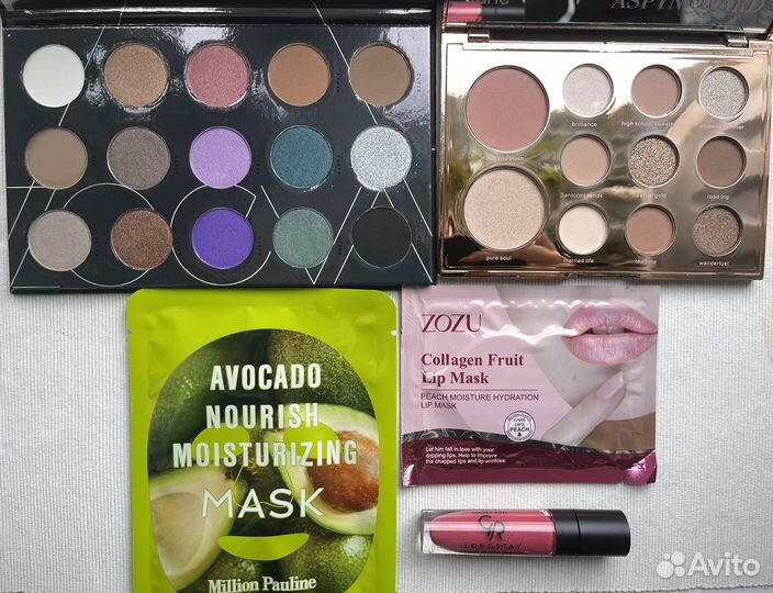 Набор косметики пакетом