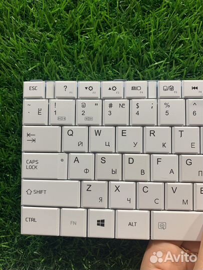 Новая клавиатура для ноутбука toshiba c850