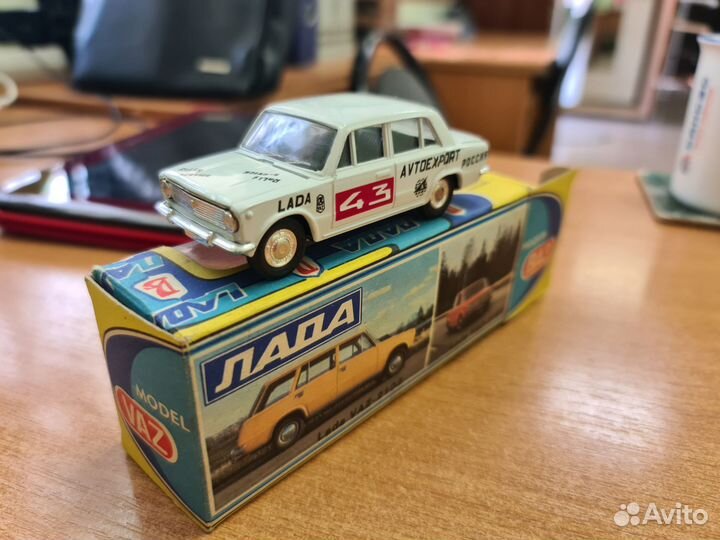 Модель 1:43 Ваз 2101 