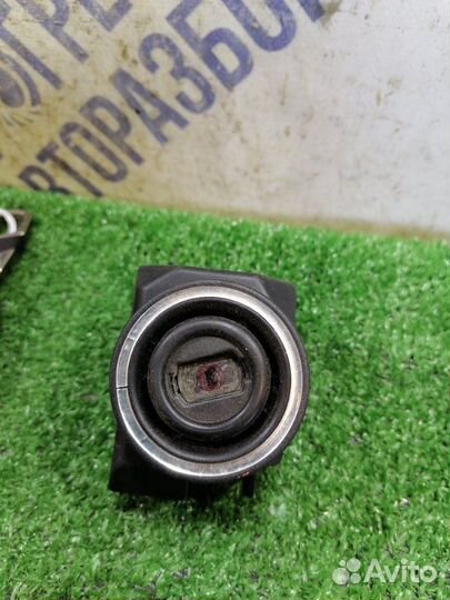 Замок зажигания Mercedes-Benz W202 седан 1.8