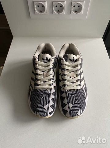 Кроссовки Adidas