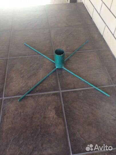 Подставка металлическая доя елки