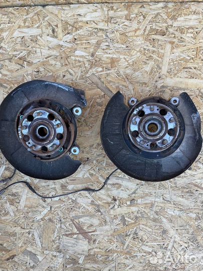 Кулак поворотный задний Kia Stinger 2 2019