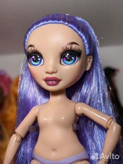 Кукла Rainbow High Costume Ball Вайолет Виллоу Нюд