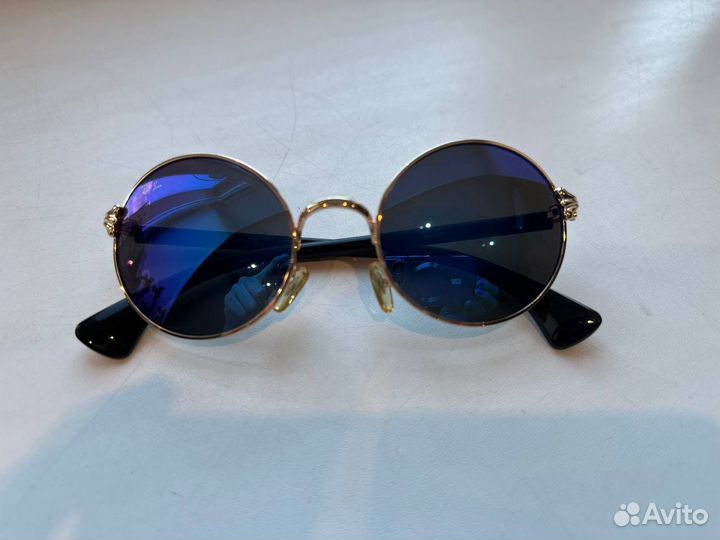 Солнцезащитные очки