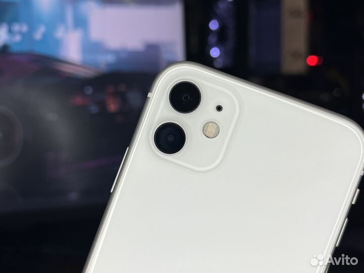 iPhone 11, 128 ГБ