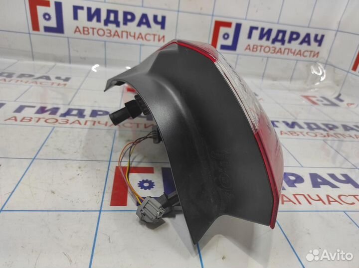 Фонарь задний правый Ford Focus 3 1863057. Есть ск