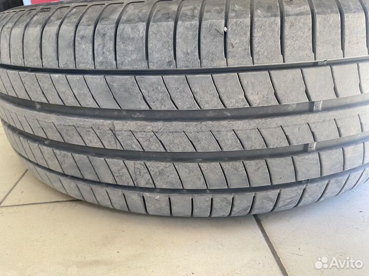 Nexen N'Fera RU5 215/60 R17