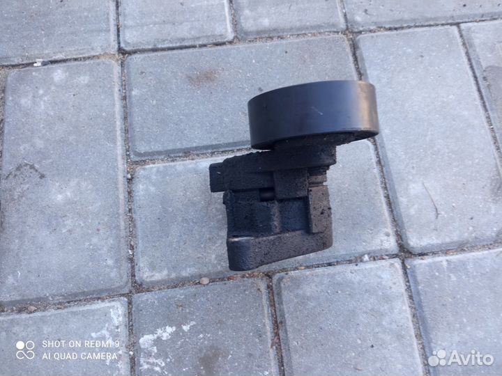Натяжитель ремня от бмв е-39 м-52