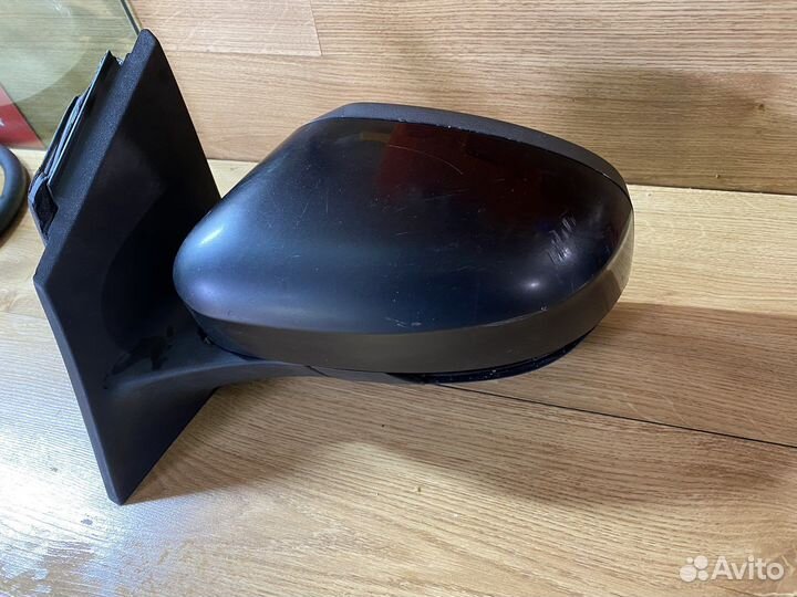 Зеркало заднего вида левое на форд фокус 3