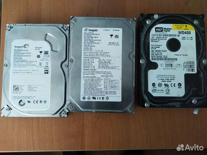 Жесткий диск на разбор неисправный