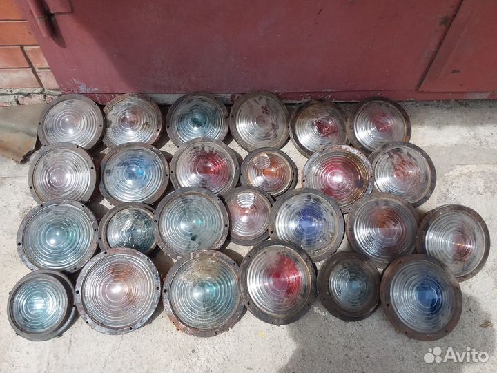 Стекло фонарь железнодорожного светофора СССР