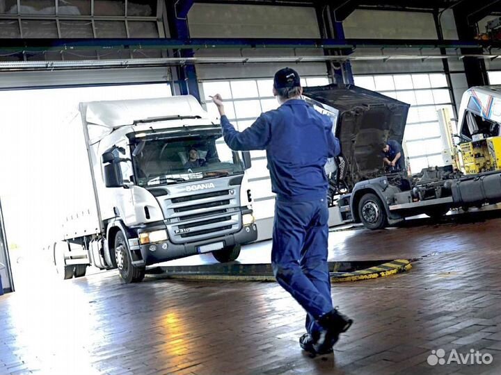 Автослесарь в грузовой автосервис
