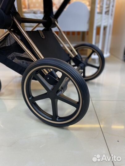 Коляска Cybex Priam IV 2 в 1 Deep Black