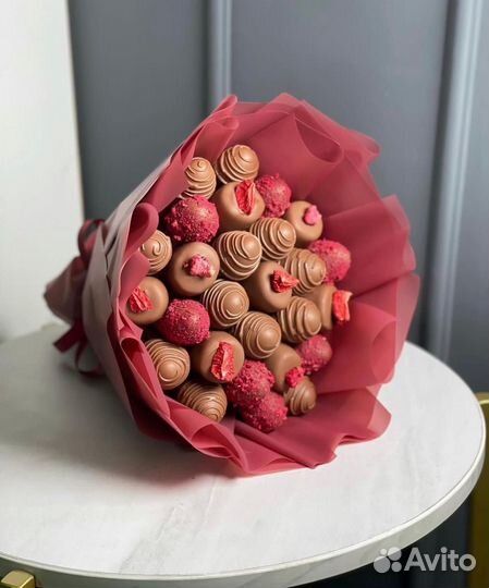 Букет из клубники в шоколаде