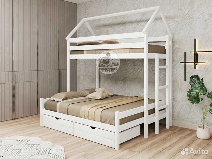 Двухъярусная кровать из массива