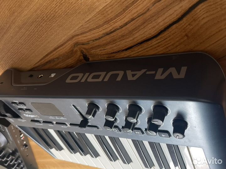 Midi Контроллер клавиши m audio oxygen25 maudio